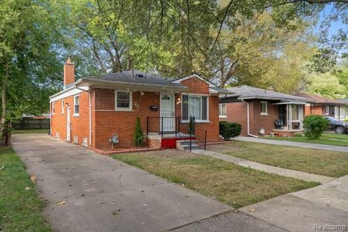 30030 Glenwood St, Inkster, MI, 48141-1538 | Card Image