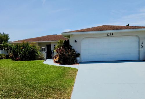 7225 8th Avenue Loop W, Bradenton, FL, 34209-3426 | Card Image