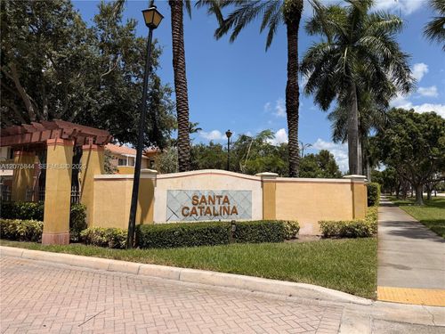 102-102 S Santa Catalina Cir, North Lauderdale, FL, 33068-6305 | Card Image