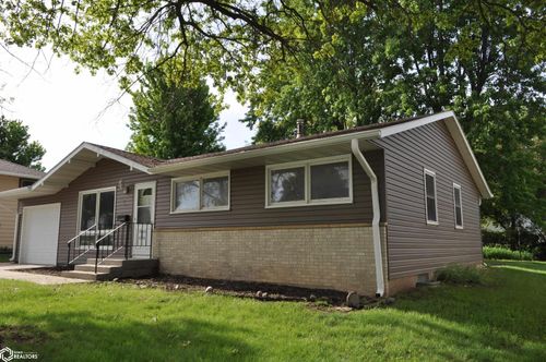 711 20th Street, Carroll, IA, 51401 | Card Image