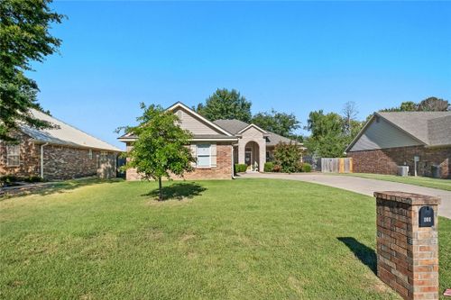 101 S 14th St, Lavaca, AR, 72941-3773 | Card Image