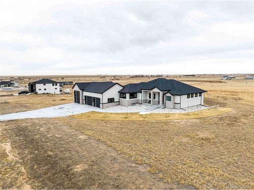 56520 E 74th Ave, Strasburg, CO, 80136-8157 | Card Image