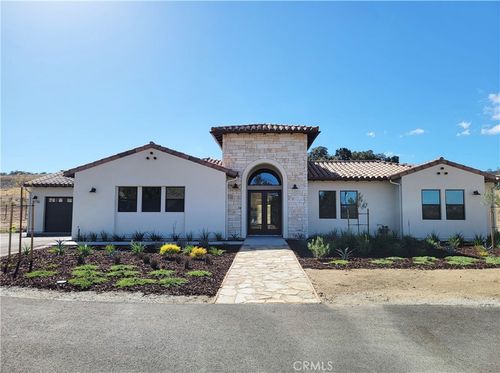 8716 San Rafael Rd, Atascadero, CA, 93422 | Card Image