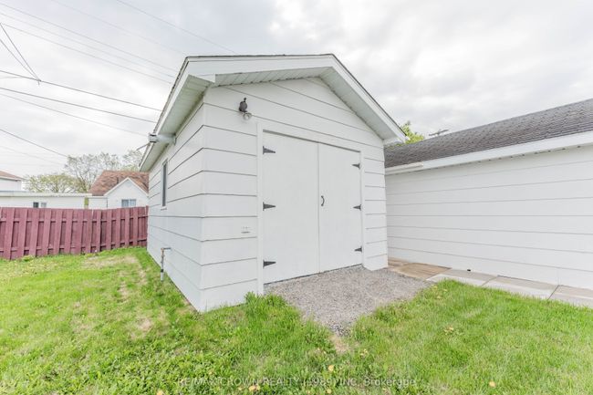 13 Pine Cres, House other with 4 bedrooms, 2 bathrooms and 2 parking in Kapuskasing ON | Image 41