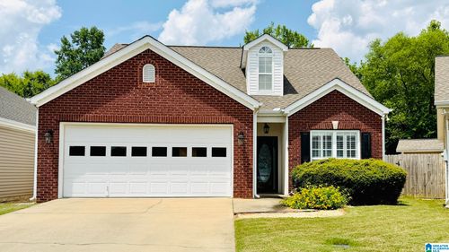 221 Belmont Cir Se, Jacksonville, AL, 36265-3404 | Card Image