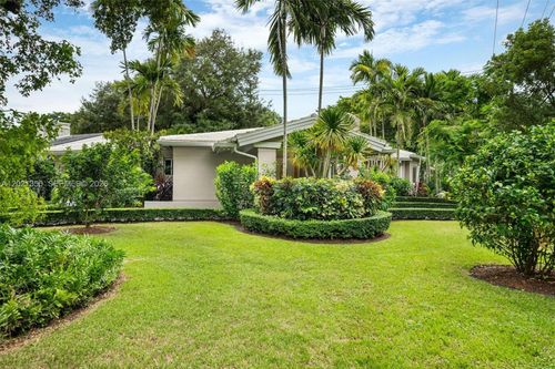 648 Sevilla Ave, Coral Gables, FL, 33134-5626 | Card Image
