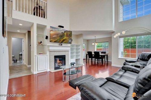 2860 Discovery Bay Dr, Anchorage, AK, 99515-2747 | Card Image