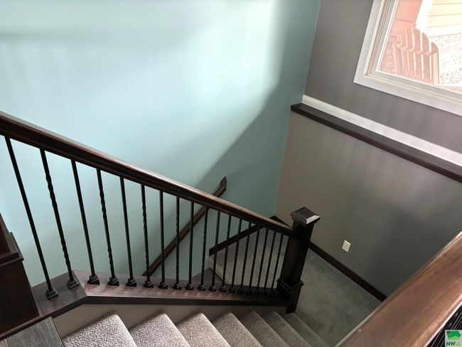 925 Sunrise Trl, House other with 5 bedrooms, 3 bathrooms and null parking in Sioux Center IA | Image 24