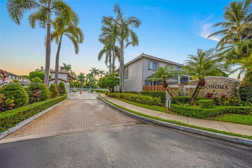 5625-5625 Nw 112th Path, Doral, FL, 33178-3852 | Card Image