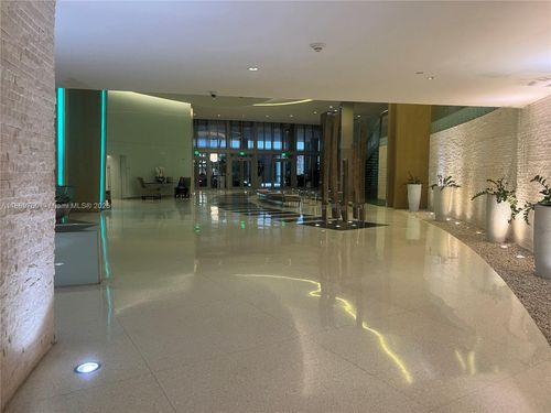 apt-3803-92 Sw 3rd St, Miami, FL, 33130-3375 | Card Image