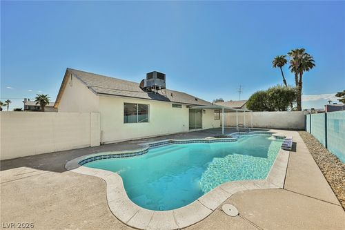 2302 Wagonwheel Ave, Las Vegas, NV, 89119-2872 | Card Image