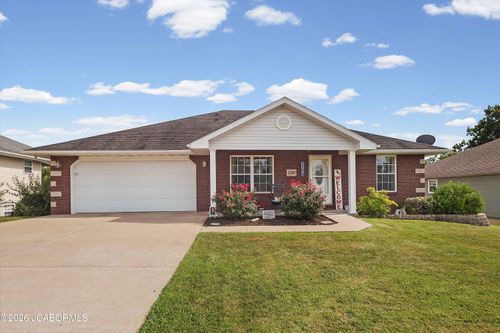 1520 La Hacienda Court, Jefferson City, MO, 65101 | Card Image
