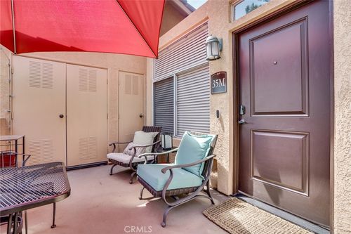 35m-19431 Rue De Valore, Foothill Ranch, CA, 92610-2317 | Card Image