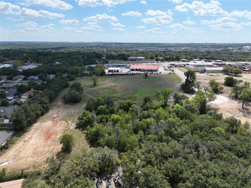 112-A Industrial St, Weatherford, TX, 76086-3500 | Card Image