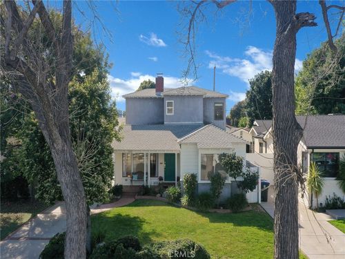 345 S Beachwood Drive, Burbank, CA, 91506 | Card Image