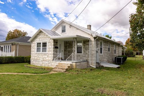 403 Lee Ave, ELKTON, VA, 22827-1433 | Card Image