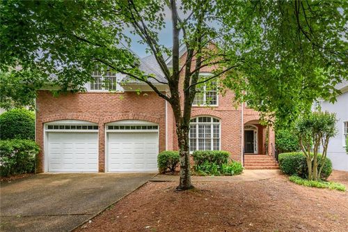 1034 Saint James Xing Ne, Brookhaven, GA, 30319-1984 | Card Image