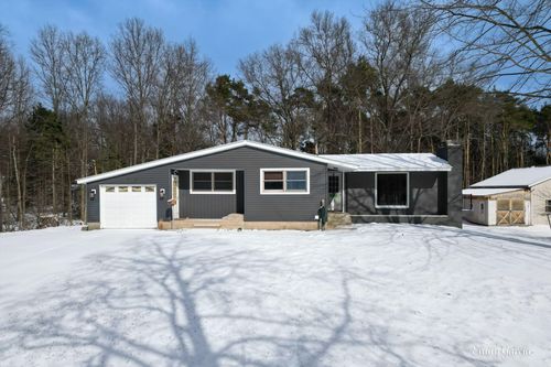 4184 Butternut Dr, Holland, MI, 49424-5772 | Card Image