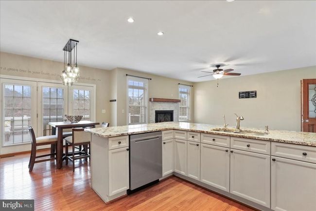 142 Triumphant Way, House other with 5 bedrooms, 4 bathrooms and null parking in FALLING WATERS WV | Image 6