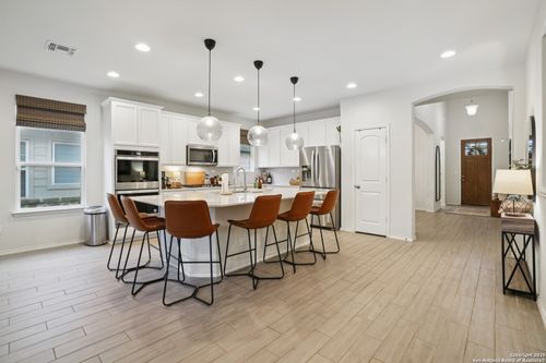 9028 Curling Post, Schertz, TX, 78154-2872 | Card Image