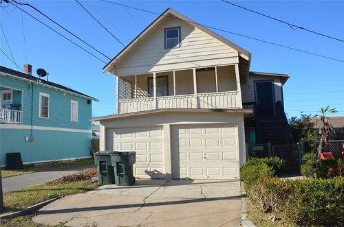 up-1811 52nd St, Galveston, TX, 77551-4786 | Card Image