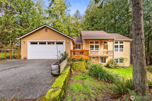 102 Olympic Ln, Port Ludlow, WA, 98365-8219 | Card Image