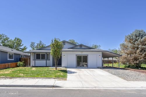 600 Silverlace Blvd, Fernley, NV, 89408-9519 | Card Image