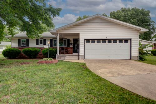 2539 S Westwood Ave, Springfield, MO, 65807-3374 | Card Image