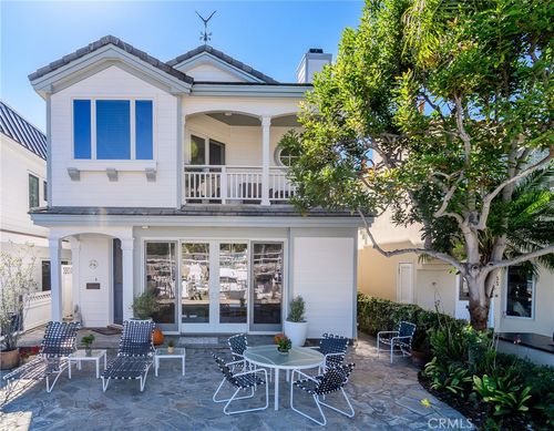 331 E Bay Front, Newport Beach, CA, 92662-1315 | Card Image