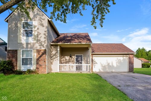 4110 Luxembourg Cir W, Indianapolis, IN, 46228-6752 | Card Image