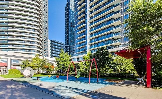 1007 - 7165 Yonge St, Condo with 2 bedrooms, 1 bathrooms and 1 parking in Thornhill ON | Image 29