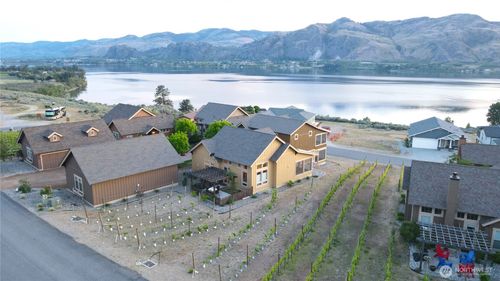 130 Village Way, Oroville, WA, 98844-5915 | Card Image