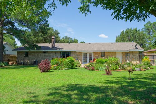 1208 Aspen Rd, Gainesville, TX, 76240-2949 | Card Image