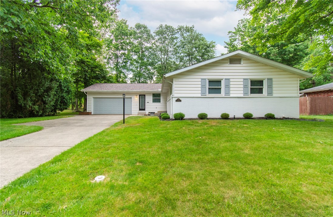 Squaw Creek Dr, Girard, OH 44420