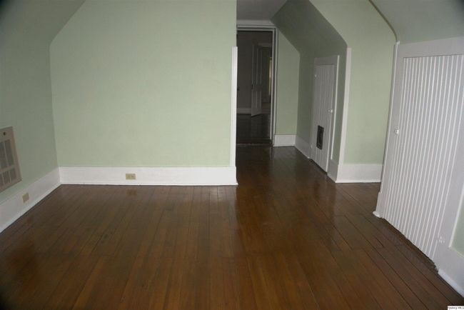 Original Hardwood | Image 28