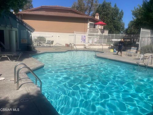 c-2394 Pleasant Way, Thousand Oaks, CA, 91362-3268 | Card Image