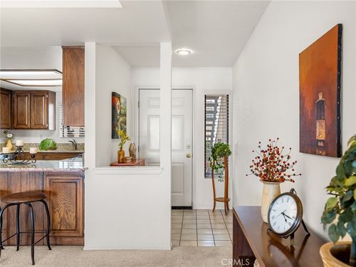 18-13313 Makai Ct, Victorville, CA, 92395 | Card Image