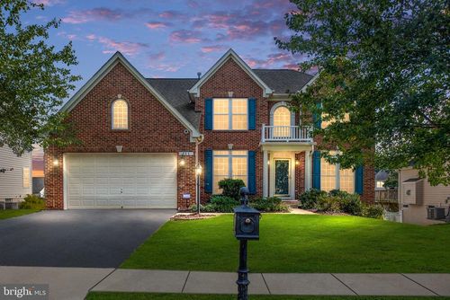 335 Preston Dr, WARRENTON, VA, 20186-2674 | Card Image