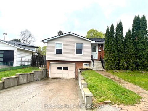 7 Greenmeadow Crt, Saint Catharines, ON, L2N6Y6 | Card Image