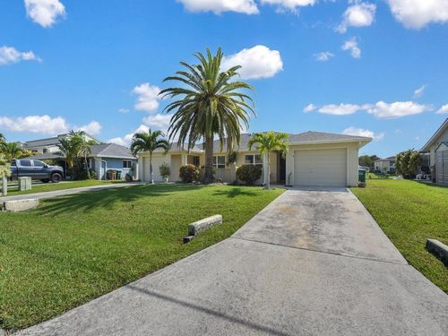 3619 Se 10th Ave, Cape Coral, FL, 33904-4724 | Card Image