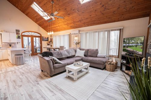 30 N Gate Rd S, LAKE ARIEL, PA, 18436 | Card Image