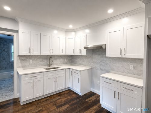 1-35 Wooster St, Danbury, CT, 06810-7871 | Card Image