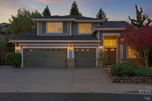 494 Mccall Dr, Benicia, CA, 94510-3925 | Card Image