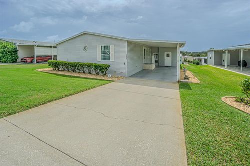 37630 Landis Ave, ZEPHYRHILLS, FL, 33541-9308 | Card Image