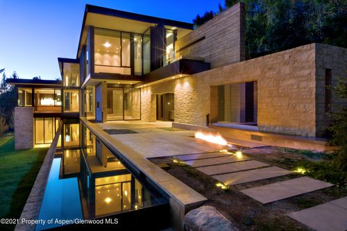 979 Red Mountain Rd, Aspen, CO, 81612-5206 | Card Image