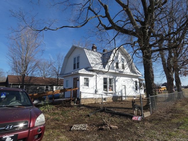 14122 W Main St, House other with 3 bedrooms, 2 bathrooms and null parking in Deputy IN | Image 5