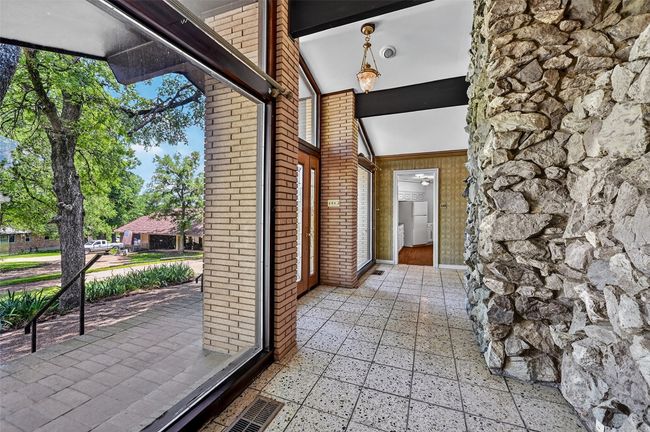 1201 Dundale Cir, House other with 2 bedrooms, 3 bathrooms and null parking in Sherman TX | Image 4