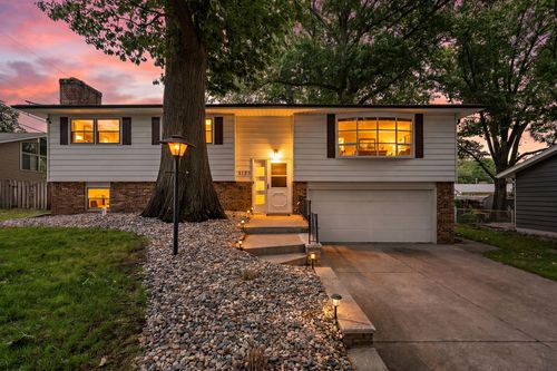 3133 Cleveland Ave, Michigan City, IN, 46360 | Card Image