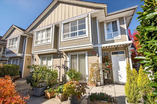 201-815 1st St, New Westminster, BC, V3L2H7 | Card Image
