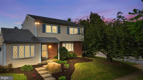 2830 Elliott Ave, Willow Grove, PA, 19090-4333 | Card Image